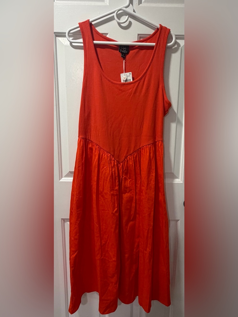 NWT Orange Midi Dress - Sleeveless Women’s Dress - Size XL